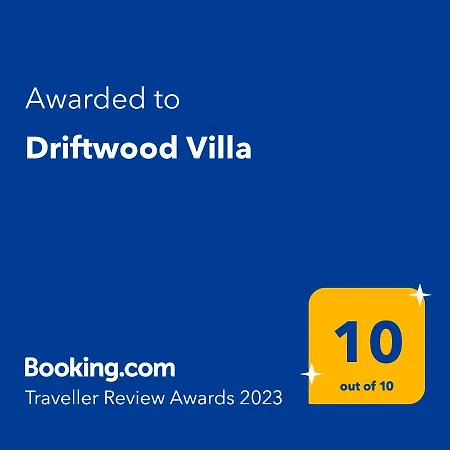 Villa Driftwood *