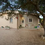 Villa Driftwood