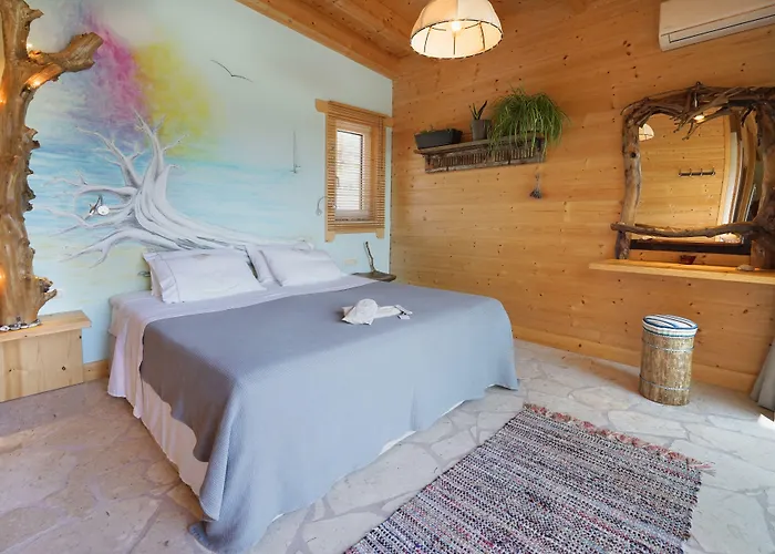 Driftwood Villa